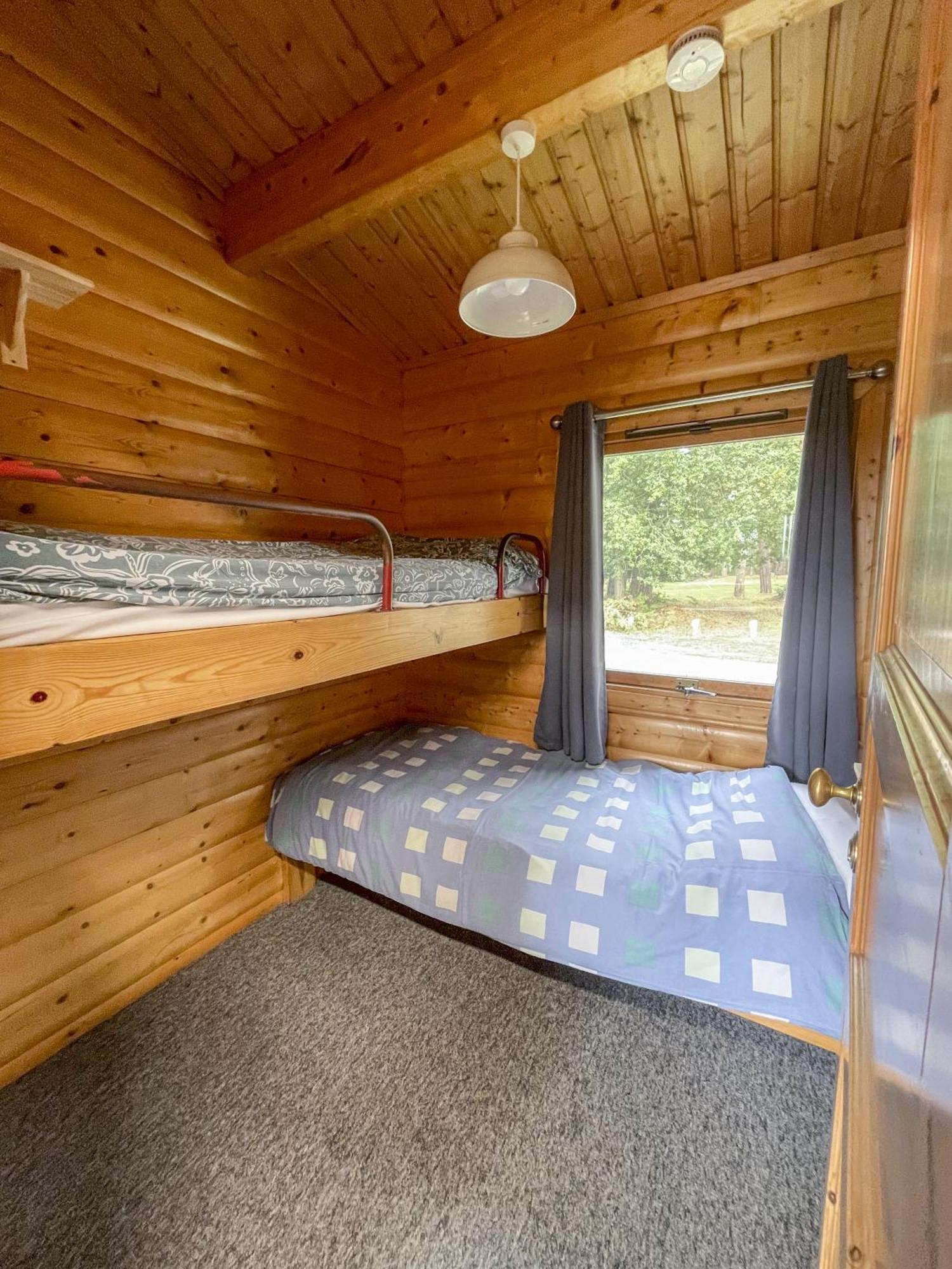 Avon Tyrrell Outdoor Activity Centre Villa Bransgore Dış mekan fotoğraf